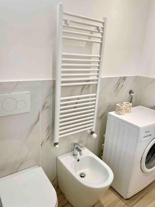 Isola - Garibaldi Lovely Apt. With Netflix And Wifi Milan Extérieur photo